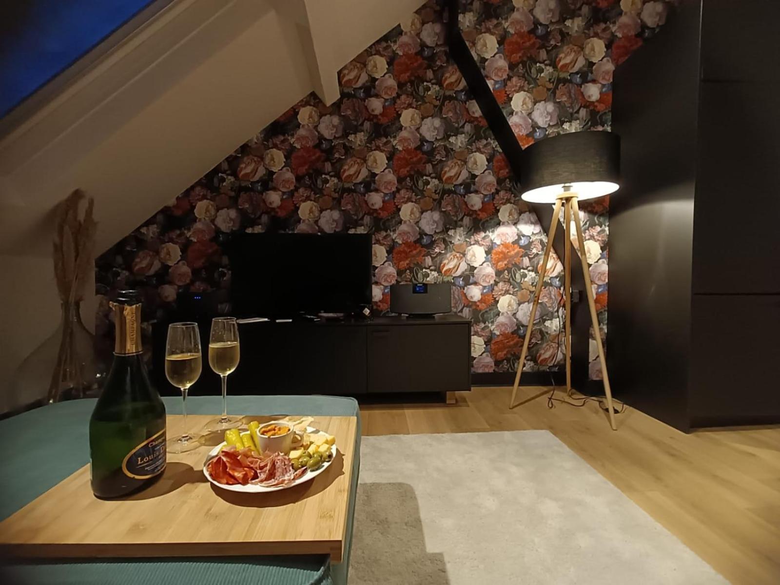 Ferienwohnung O Colombages Les Biolles Zimmer foto